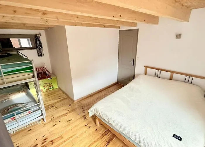 Maison De Village Atypique